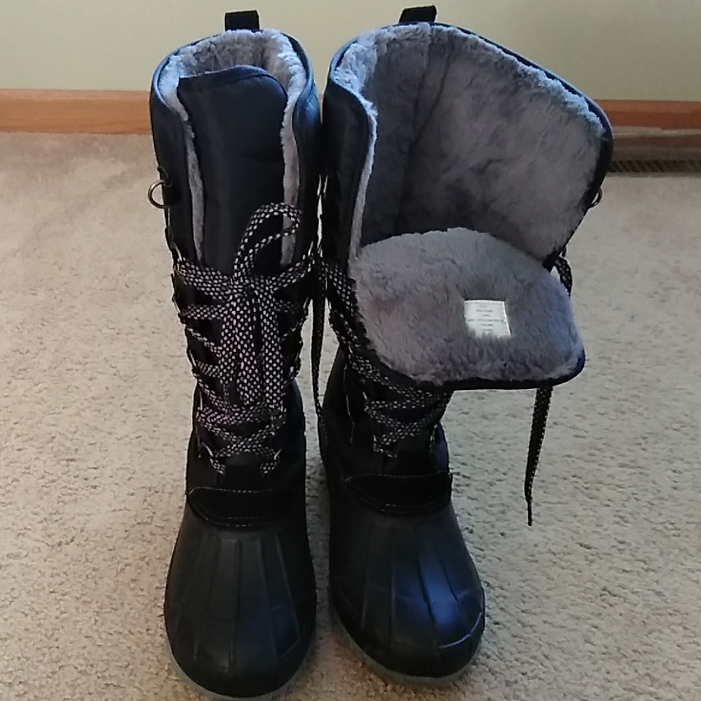 Khombu winter boots with fur lining
